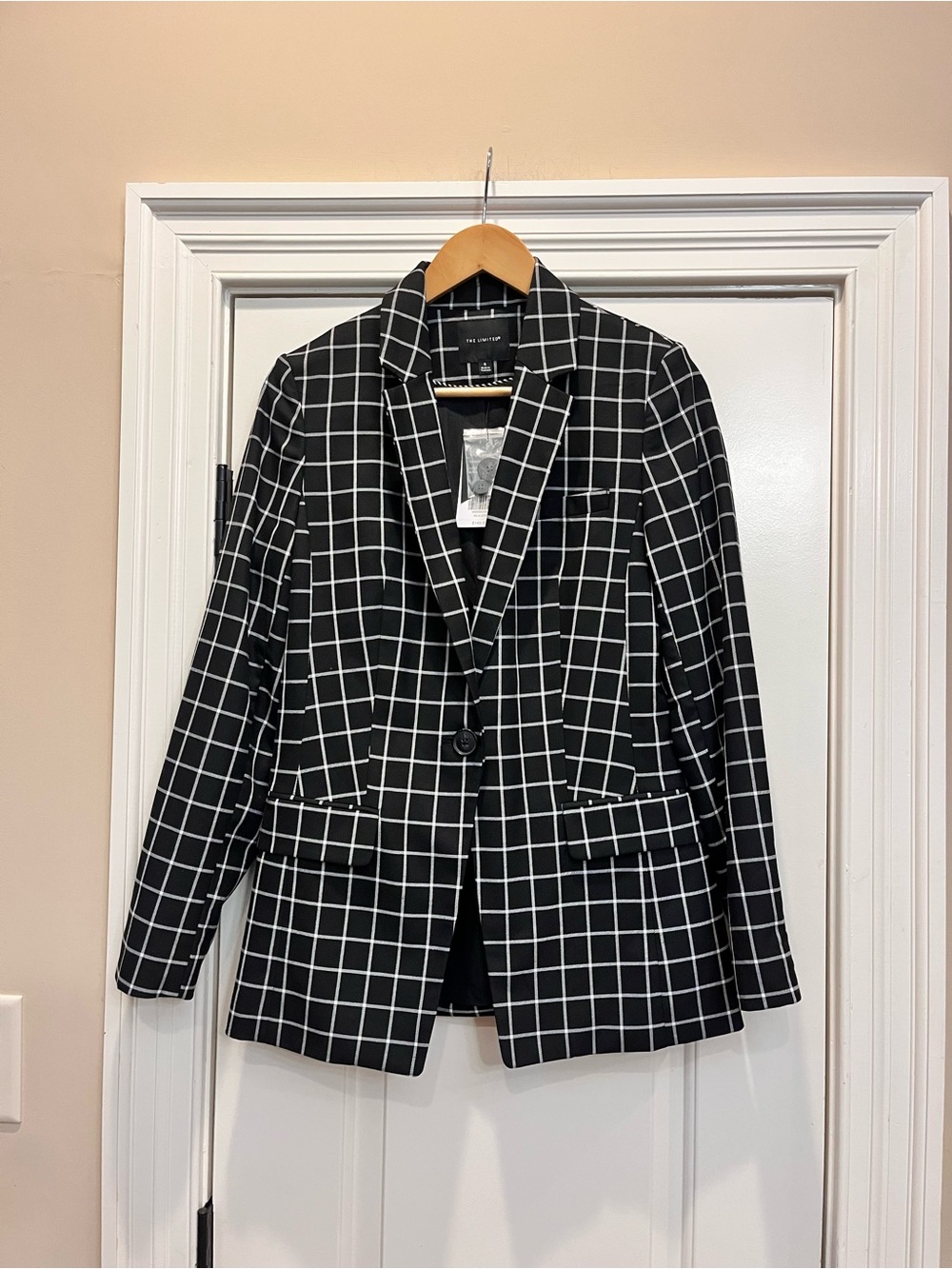 NWT The Limited Black & White Longline Blazer